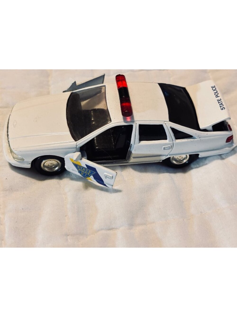1993 Road Champs Chevrolet Caprice New Jersey State Patrol Diecast